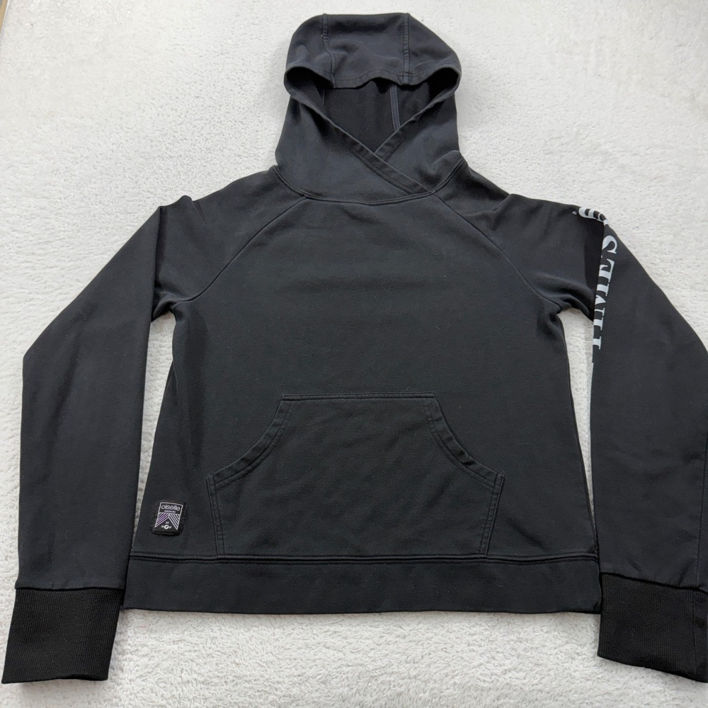 Oiselle Black Long Sleeve Hoodie Sweatshirt Womens Size S Pocket‎ Graphic Sleeve